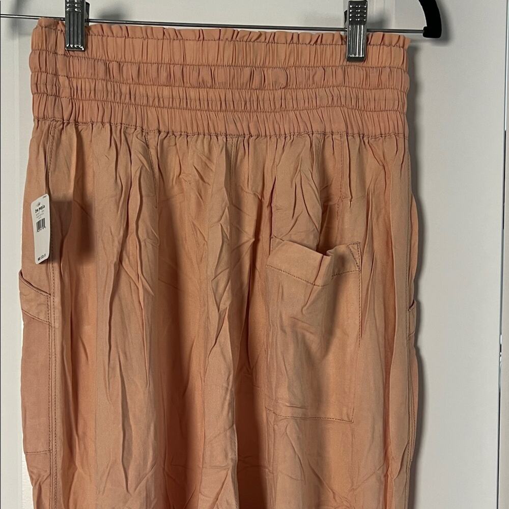 NWT Free People Movement Halfzies Pant Joggers Apricot Size Medium - Picture 9 of 10